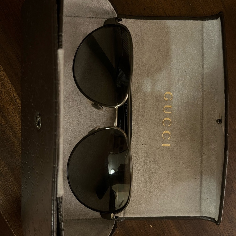 Gucci Black Aviator Sunglasses